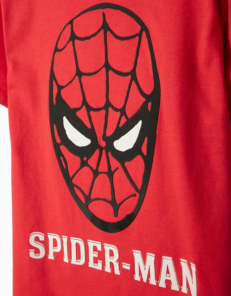 detalle camiseta spiderman