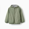 Cortaviento con capucha para niño verde Zippy