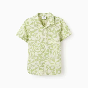 Camisa verde para niño